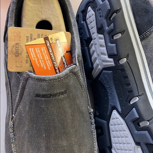 Skechers shoes - Picture 2 of 2